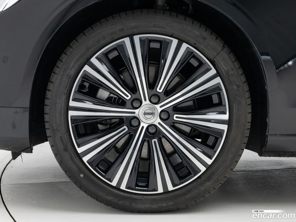 Volvo S90 B5 2024 — миниатюра 5