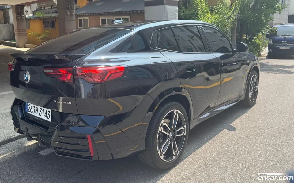 BMW X2 xDrive20i M 2025 — миниатюра 4