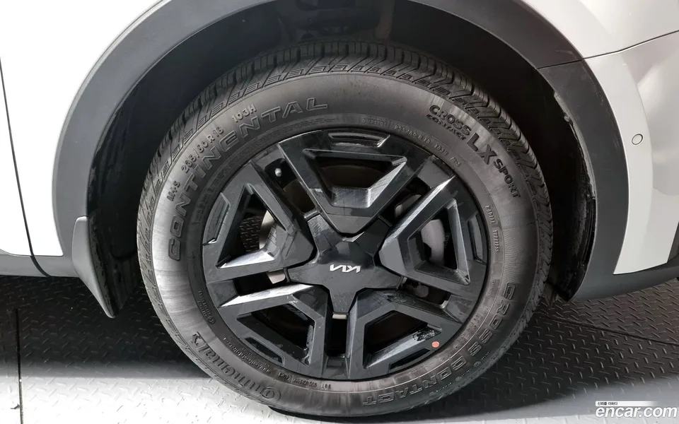 Kia Sorento HEV 1.6 2WD 2023 — миниатюра 2