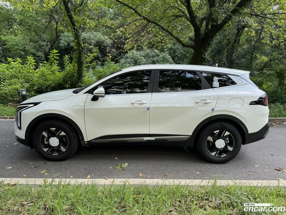 Kia Sportage 1.6 2WD 2025 — миниатюра 3