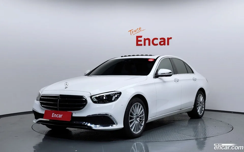 Mercedes-Benz E-Class E250 2022 — фото 1, купить с доставкой в Москву