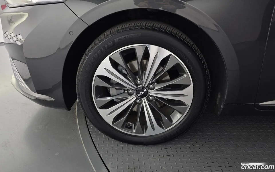 Kia K8 Hybrid 2023 — миниатюра 2