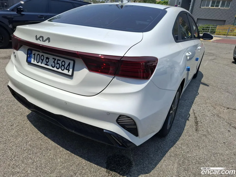 Kia K3 1.6 2024 — миниатюра 4
