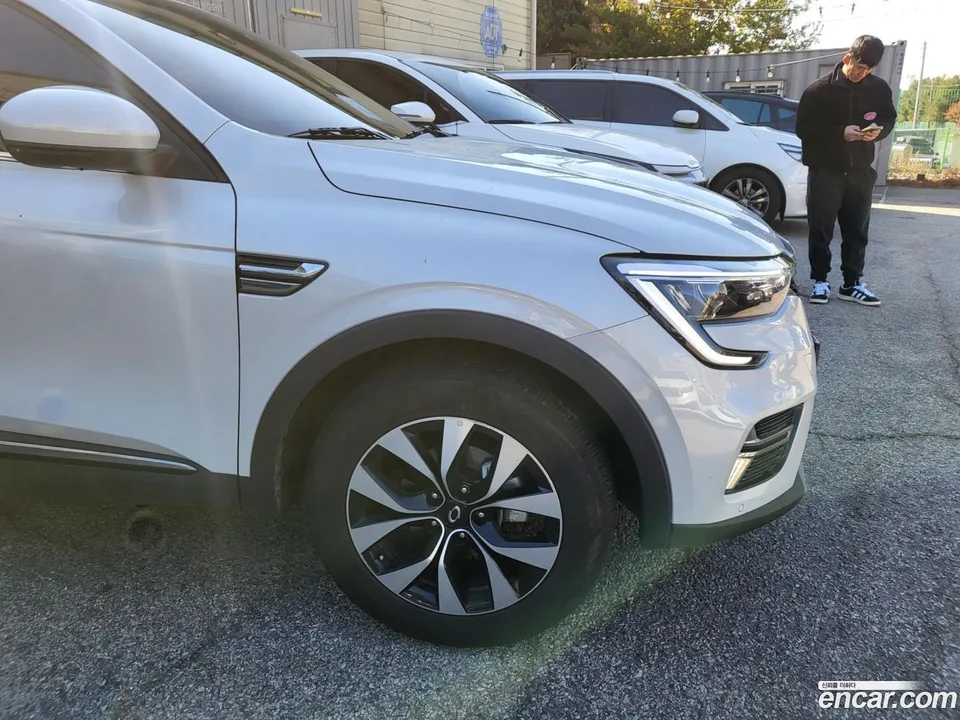 Renault Samsung XM3 (Arkana) 1.6 GTe RE 2023 — миниатюра 3