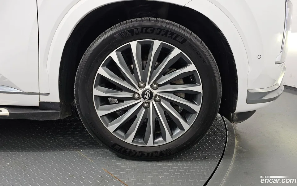 Hyundai Palisade 2.2 2WD 2023 — миниатюра 2