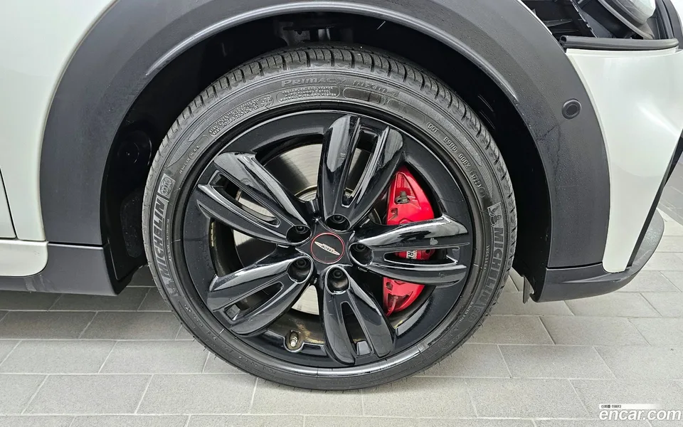MINI Cooper S Convertible JCW 2023 — миниатюра 2