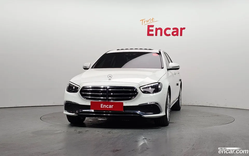 Mercedes-Benz E-Class E250 2022 — миниатюра 3