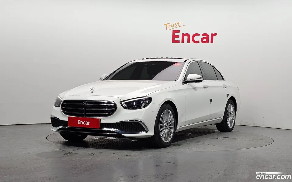 Mercedes-Benz E-Class E250 2022 — фото 1, купить с доставкой в Москву