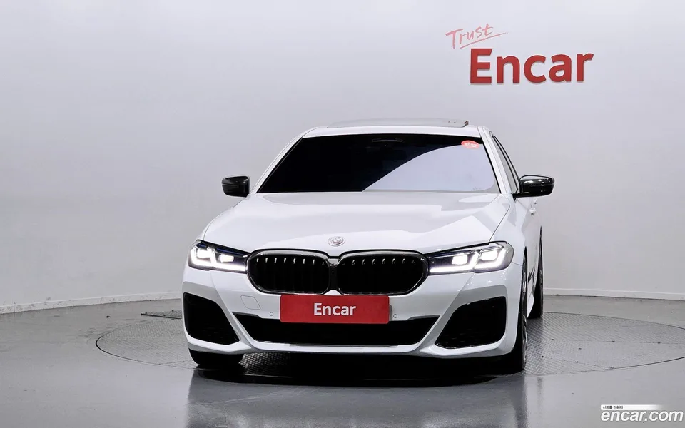 BMW 5 Series 530i M 2023 — миниатюра 3