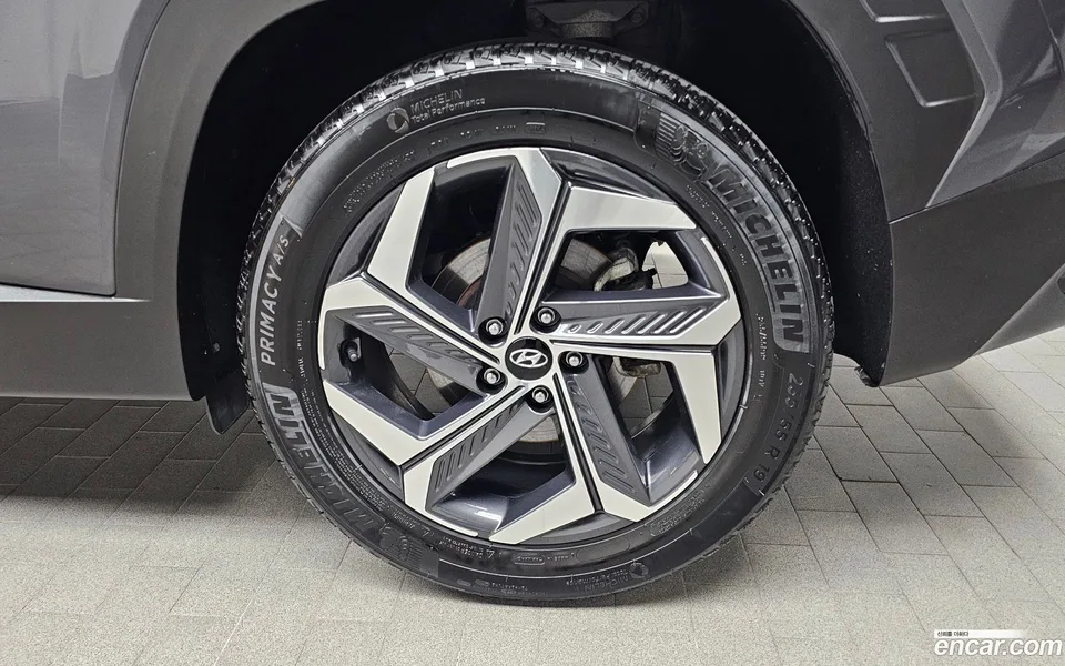Hyundai Tucson 1.6 2WD 2022 — миниатюра 2