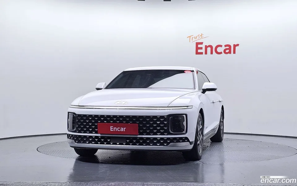 Hyundai Grandeur 2.5 2WD 2023 — миниатюра 3