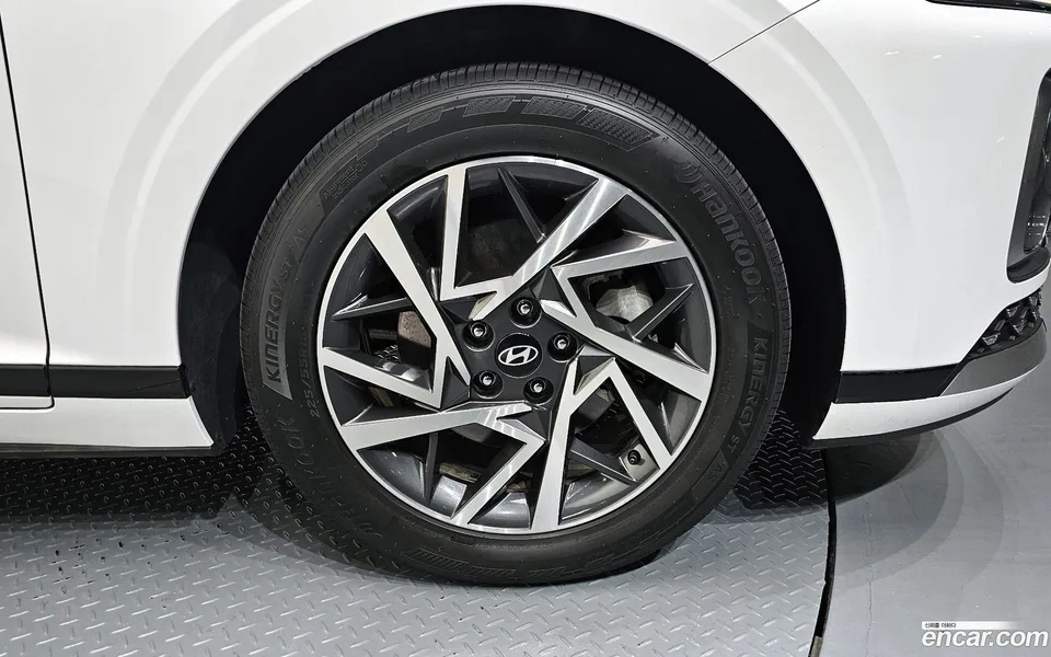 Hyundai Grandeur 2.5 2WD 2023 — миниатюра 5