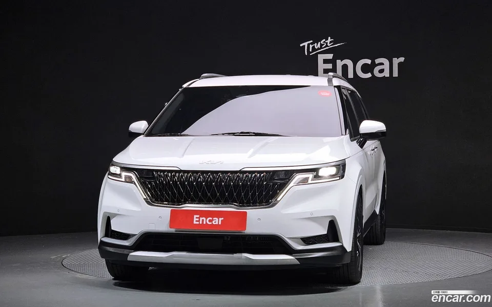 Kia Carnival 9 2022 — thumbnail 3