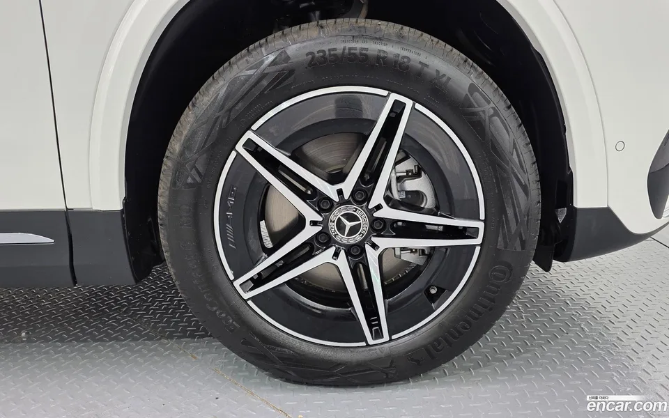 Mercedes-Benz EQA EQA250 AMG 2024 — миниатюра 2