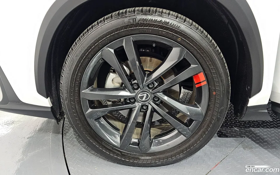 Lexus NX 350h 2023 — миниатюра 5