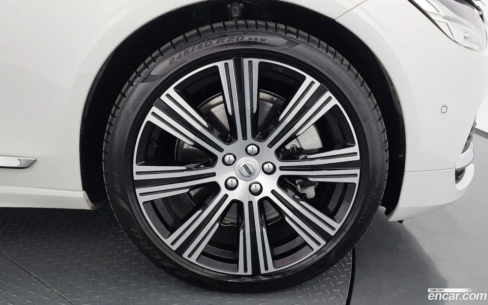 Volvo S90 T8 AWD 2025 — миниатюра 2