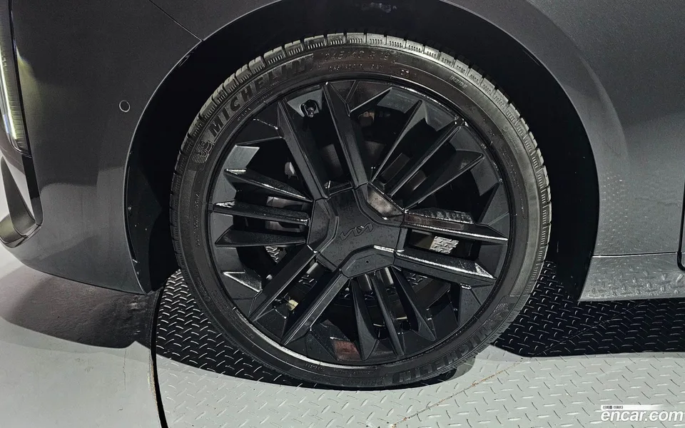 Kia K8 Hybrid 2024 — миниатюра 2