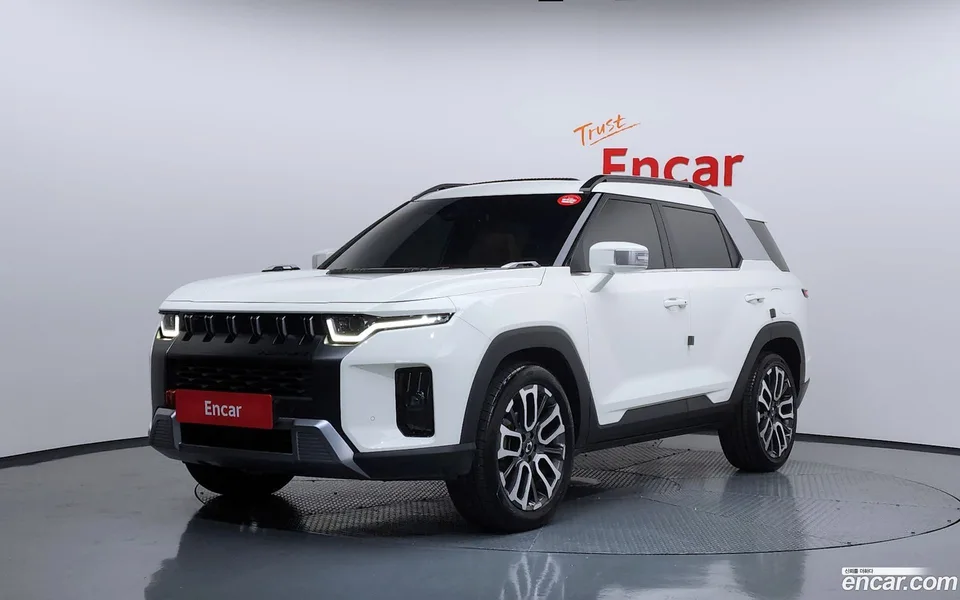 KG Mobility Torres 1.5 2WD 2023 — фото 1, купить с доставкой в Москву