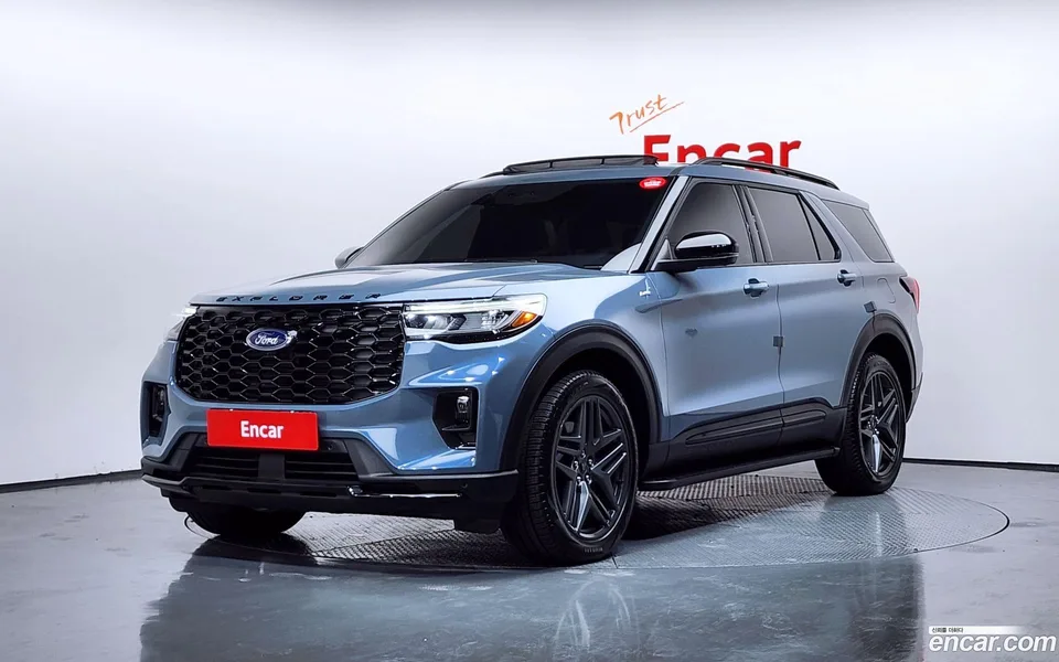 Ford Explorer 2.3 ST- 4WD 2025 — фото 1, купить с доставкой в Москву