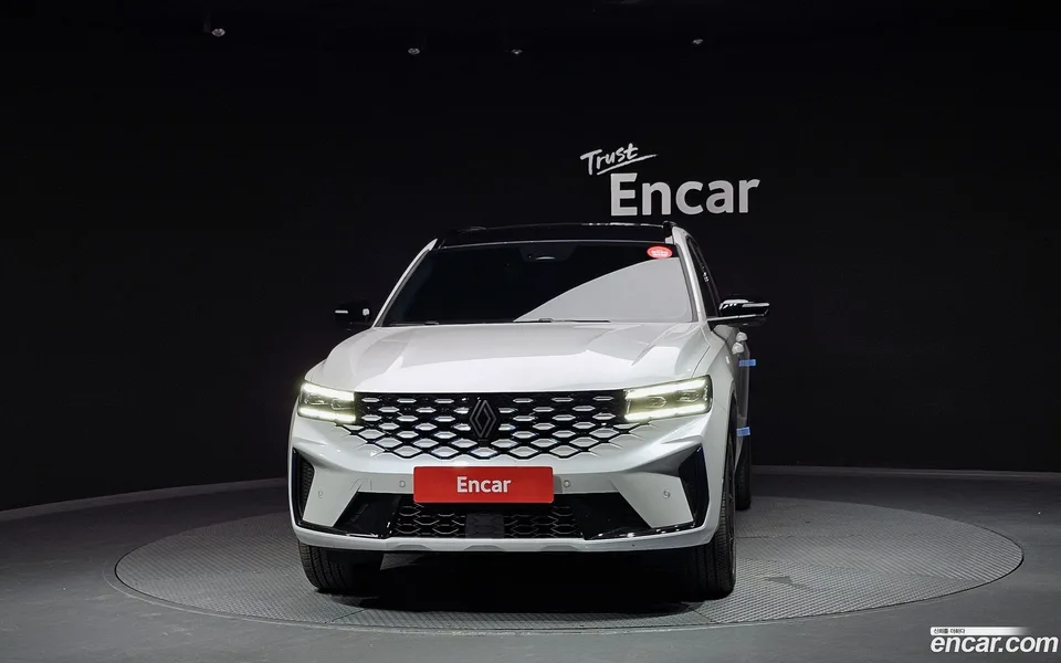 Renault Samsung Grand Koleos 1.5 E-TECH 2WD 2025 — миниатюра 3