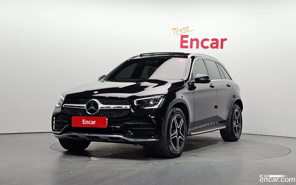 Mercedes-Benz GLC-Class GLC300 4MATIC 2022 — фото 1, купить с доставкой в Москву
