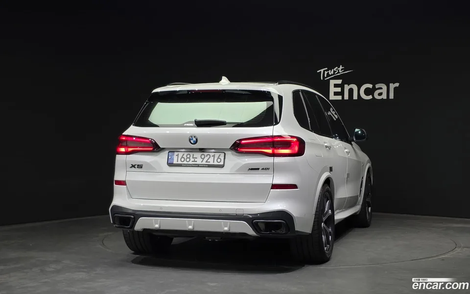 BMW X5 xDrive 40i M 2023 — thumbnail 4