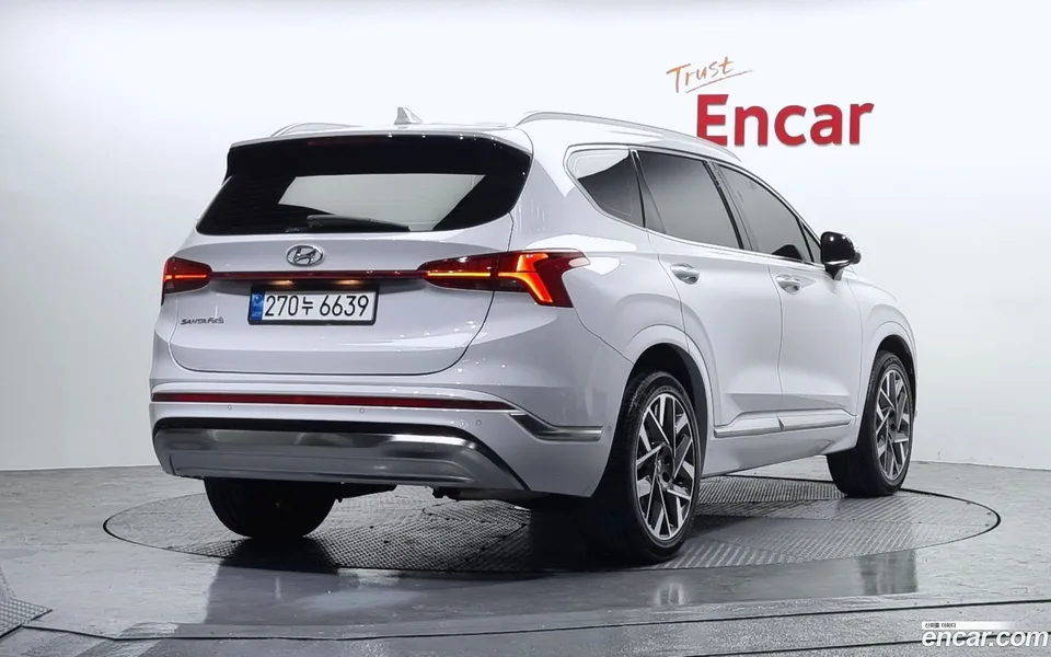 Hyundai SantaFe 2.5T 2WD 2022 — миниатюра 2