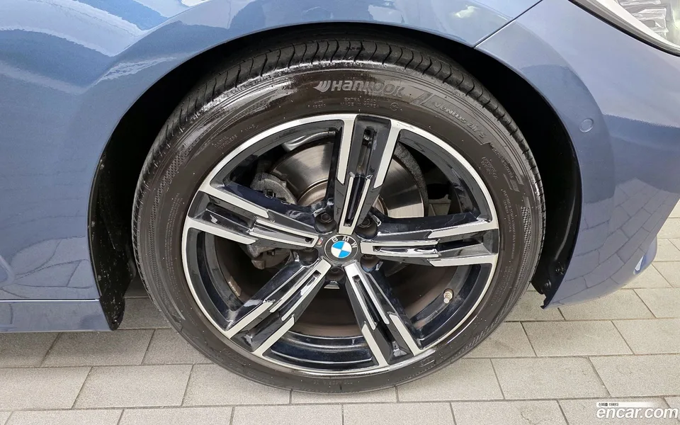 BMW 4 Series 420i M 2022 — миниатюра 5