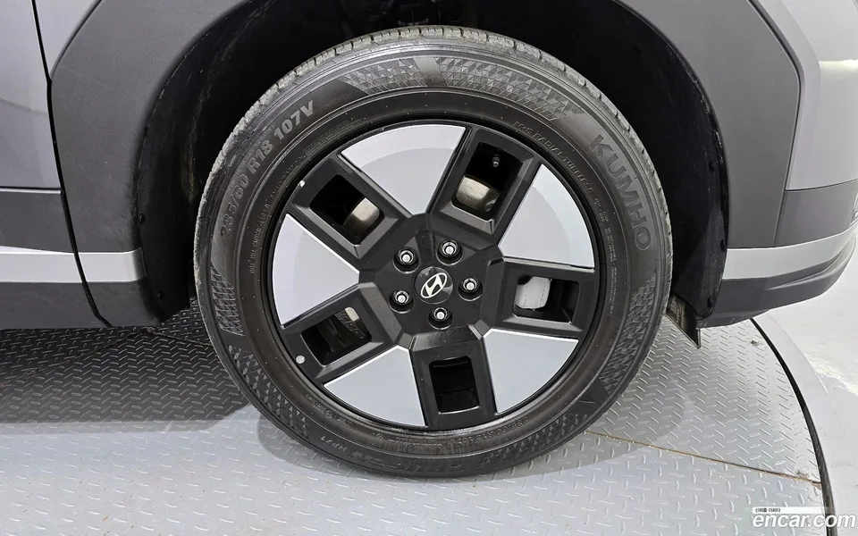 Hyundai SantaFe HEV 1.6 2WD 2023 — миниатюра 5