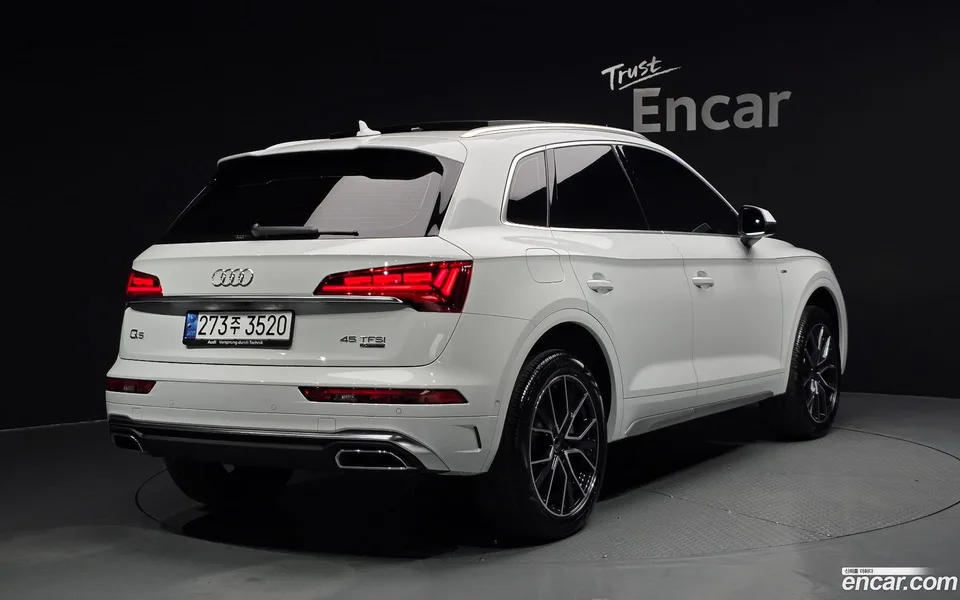 Audi Q5 45 TFSI 2024 — миниатюра 2