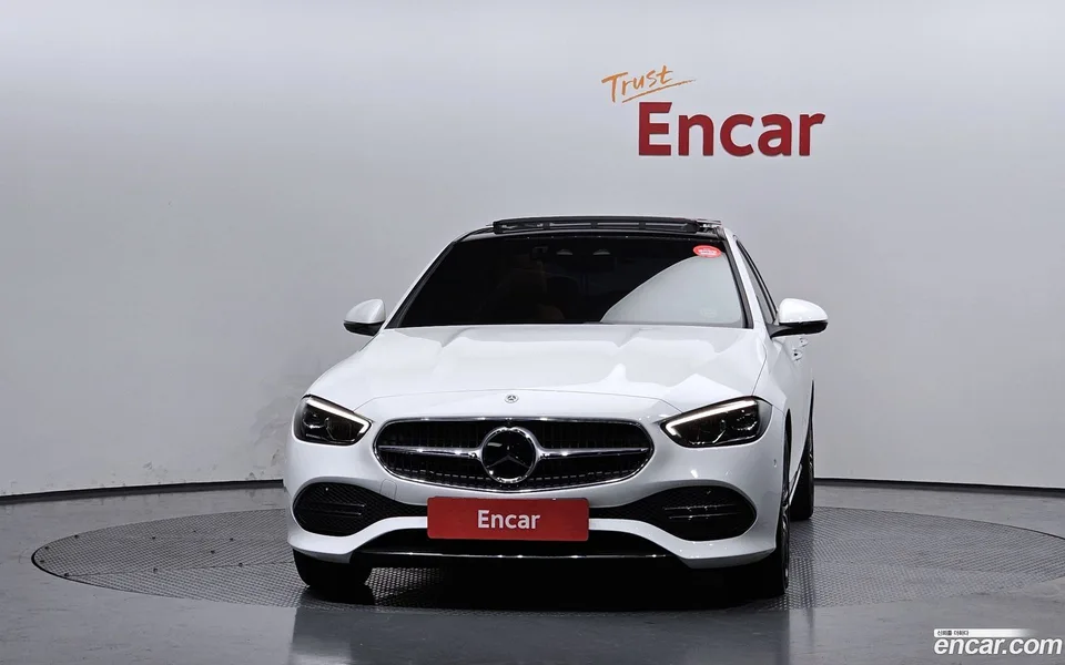Mercedes-Benz C-Class C300 4MATIC 2024 — миниатюра 3