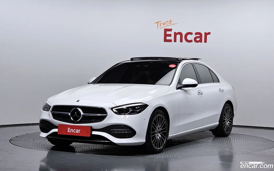 Mercedes-Benz C-Class C300 4MATIC 2024 — фото 1, купить с доставкой в Москву