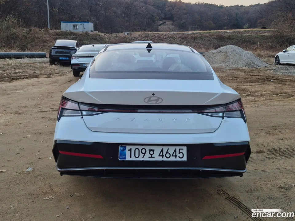 Hyundai Avante CN7 1.6 2025 — миниатюра 5