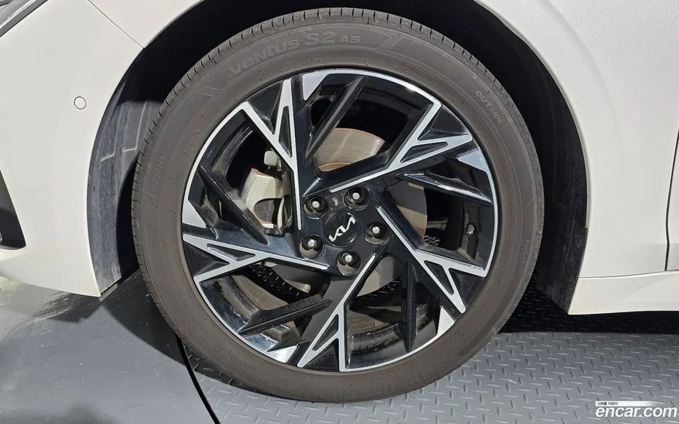 Kia K5 1.6 2024 — миниатюра 2