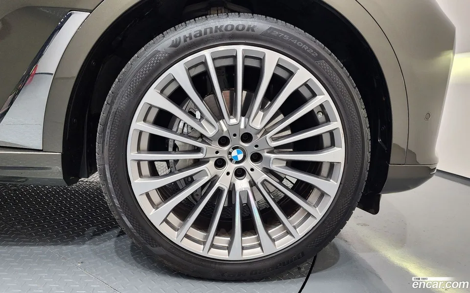 BMW X7 xDrive 40d 7 2022 — миниатюра 5