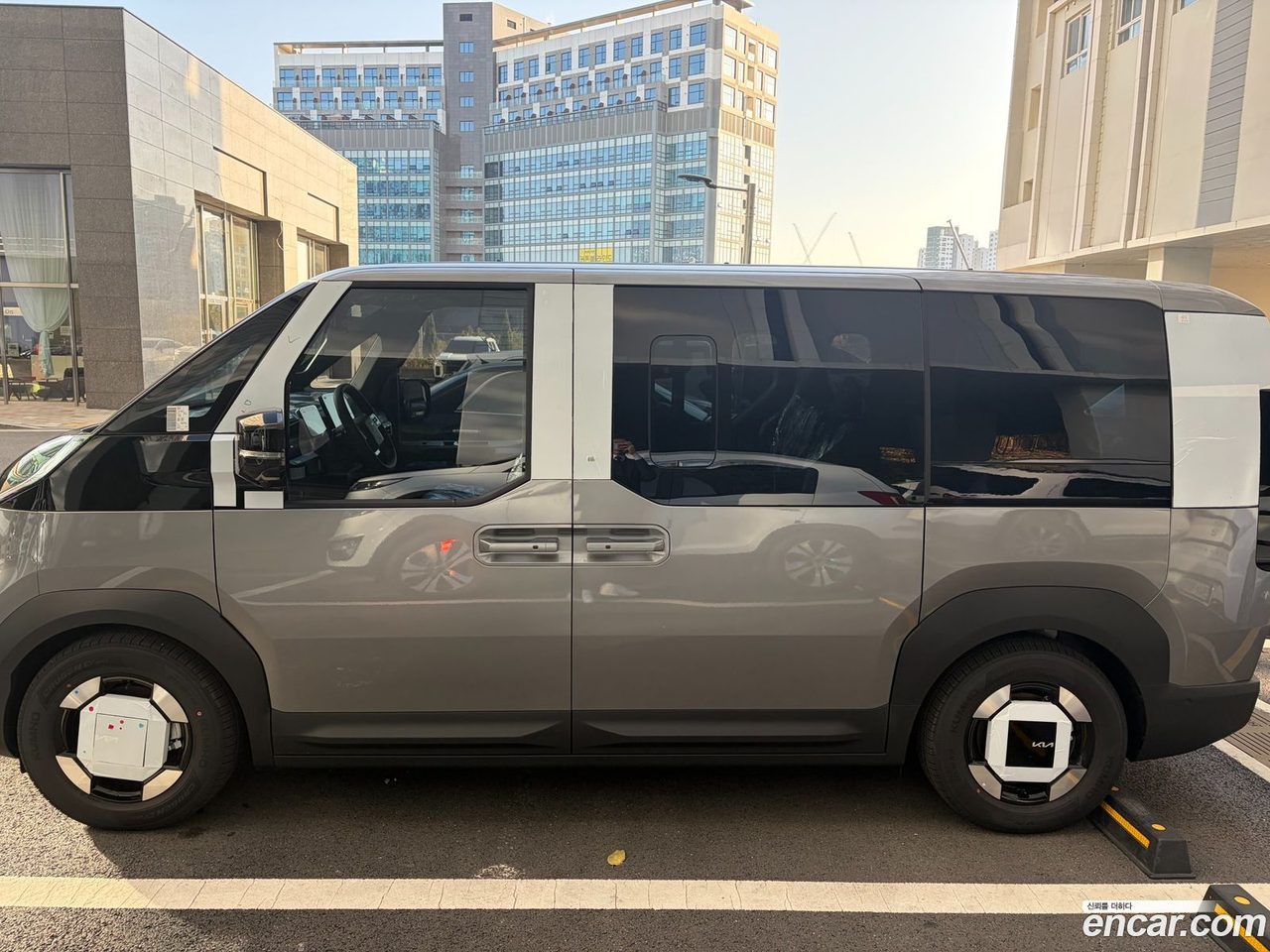 Kia PV5 2025 — 2