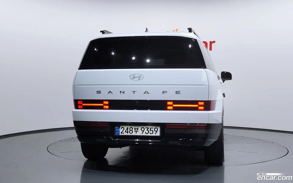 Hyundai SantaFe HEV 1.6 2WD 2023 — миниатюра 4