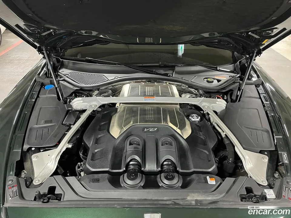 Bentley Flying Spur 4.0 2022 — миниатюра 5