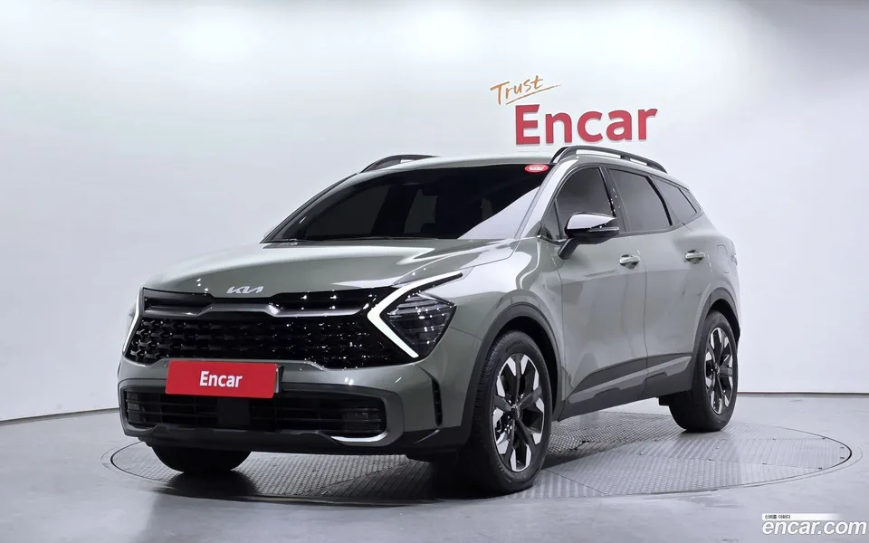 Kia Sportage 1.6 2WD 2023 — фото 1, купить с доставкой в Москву