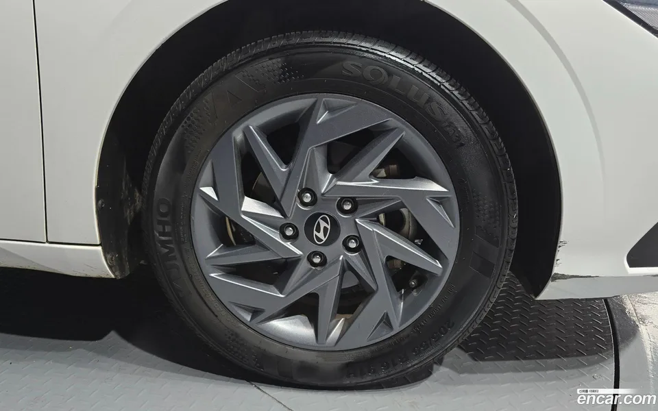 Hyundai Avante CN7 1.6 2024 — миниатюра 5