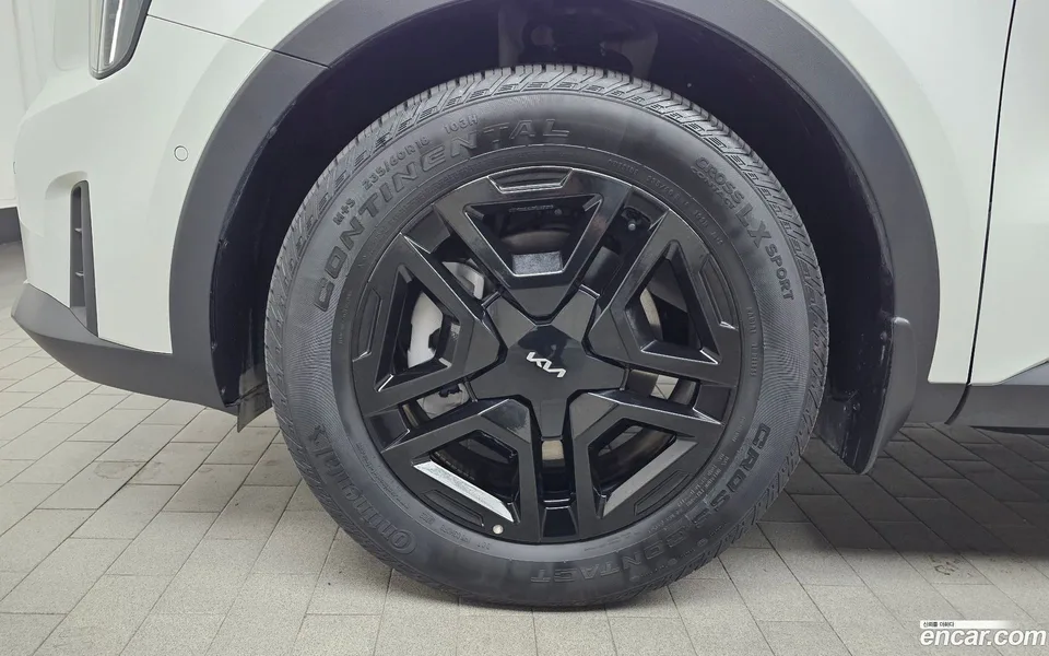 Kia Sorento HEV 1.6 2WD 2023 — миниатюра 5