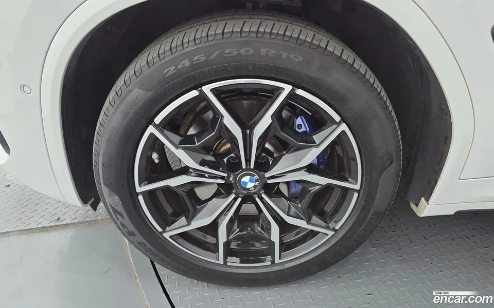 BMW X3 xDrive 20i M 2022 — миниатюра 2
