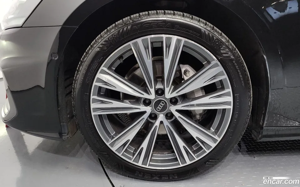 Audi A6 45 TFSI 2023 — миниатюра 2