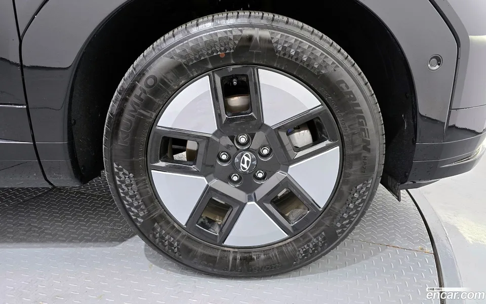 Hyundai SantaFe HEV 1.6 2WD 2024 — миниатюра 2