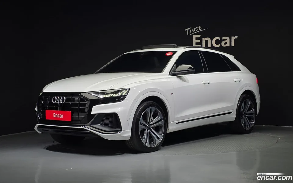 Audi Q8 (4M) 55 TFSI 2023 — фото 1, купить с доставкой в Москву