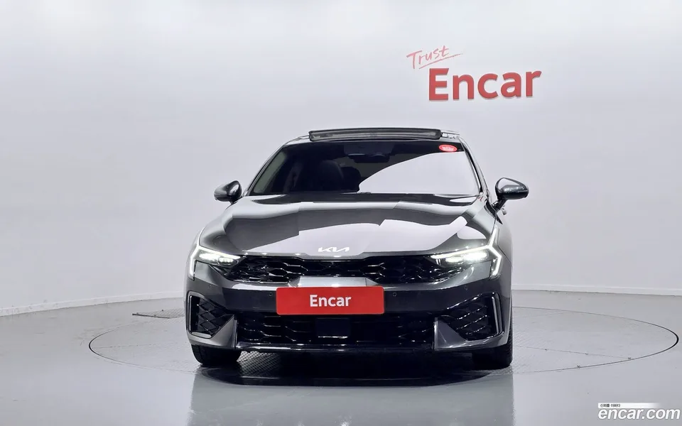 Kia K5 Hybrid 2023 — миниатюра 3