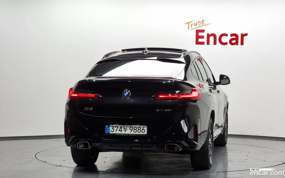 BMW X4 xDrive20i M 2022 — миниатюра 4