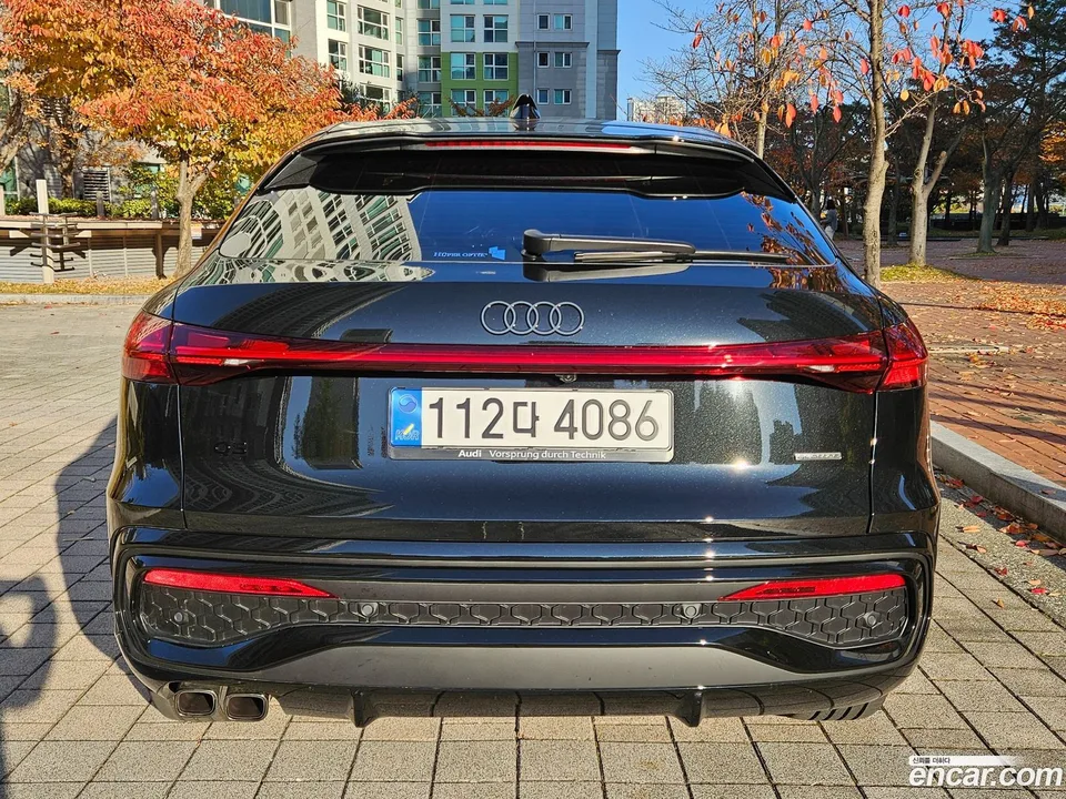 Audi Q5 (80A) 40 TDI S Line 2025 — thumbnail 4