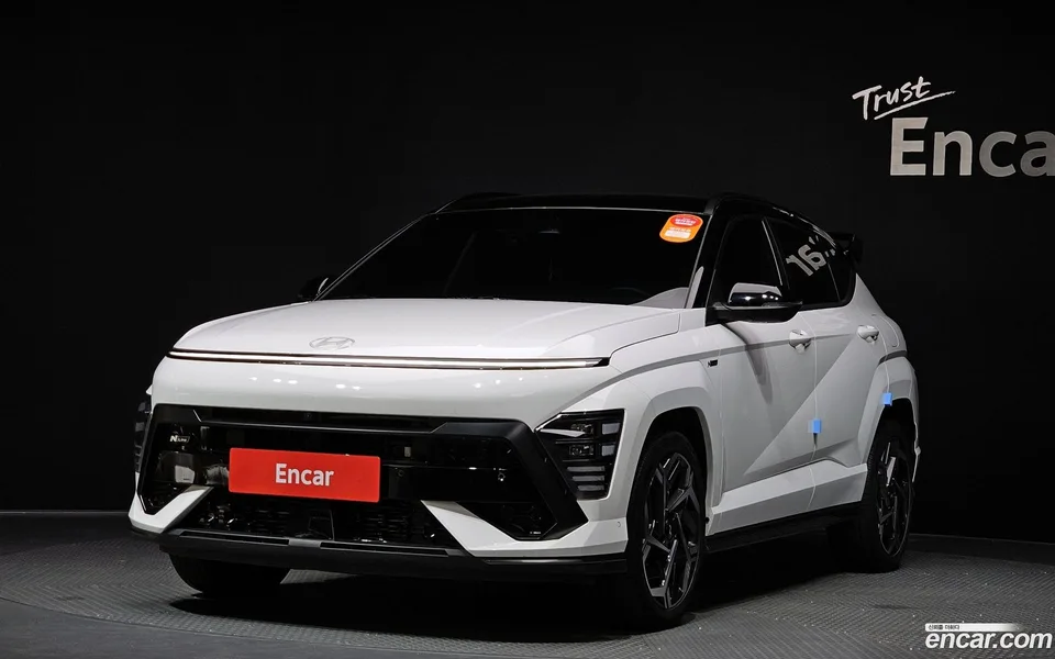 Hyundai Kona 1.6 2WD 2023 — фото 1, купить с доставкой в Москву