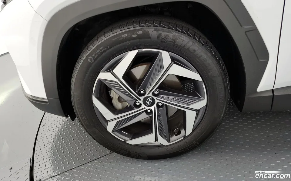 Hyundai Tucson 1.6 4WD 2022 — миниатюра 5